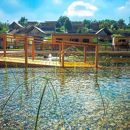 Glamping Sun Valley Bioterme فندق