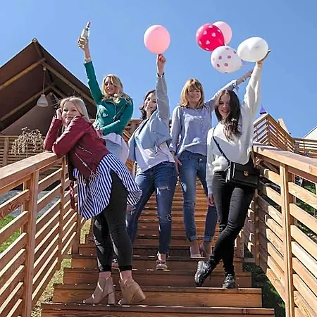 Glamping Sun Valley Bioterme فندق *